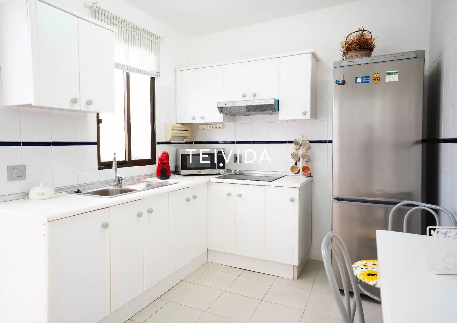 Cocina de Piso de alquiler en Granadilla de Abona con Terraza, Piscina y Amueblado