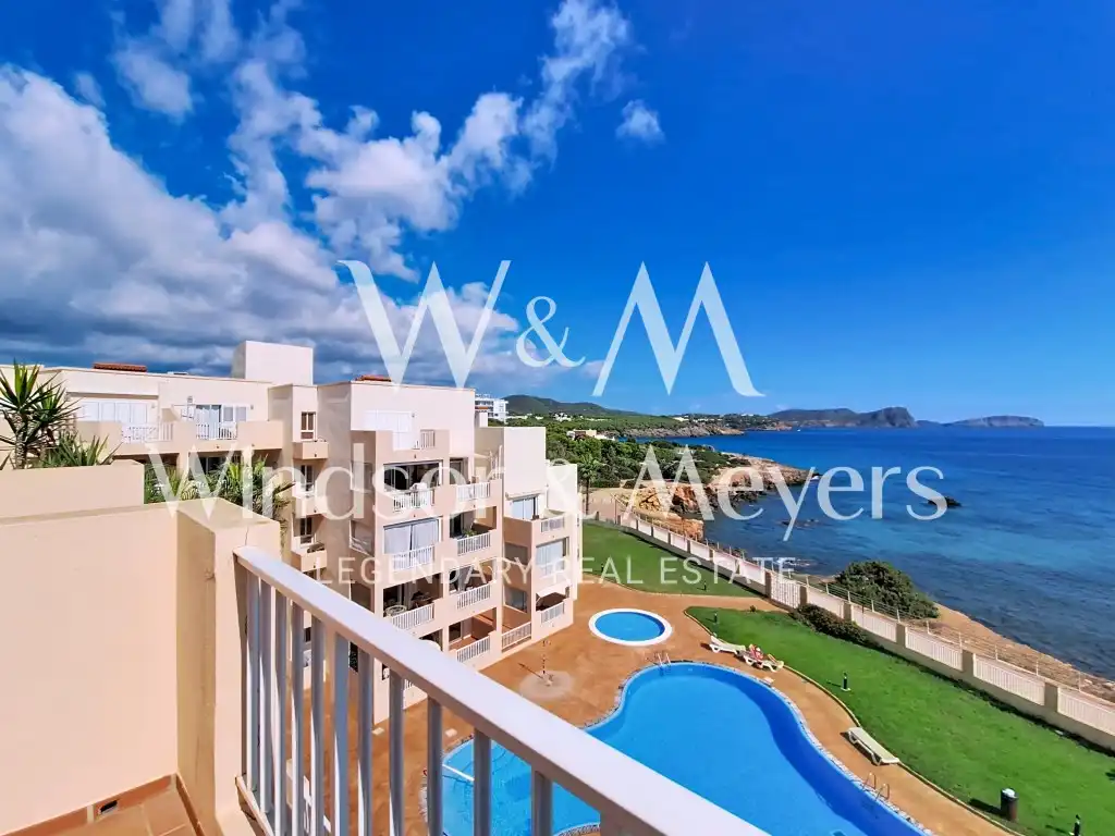 Exterior view of Flat for sale in Santa Eulària des Riu  with Air Conditioner, Furnished and Microwave