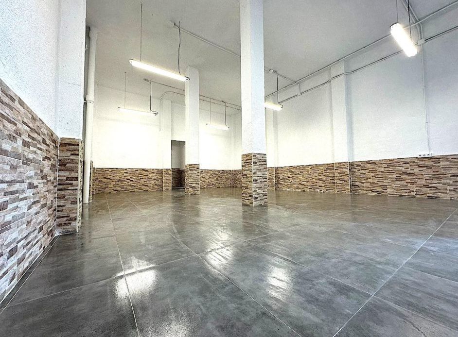 Local en venta en Av. Jesús Astondoa Santamaría, 7, Centro
