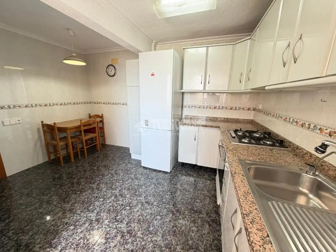 Cocina de Piso en venta en Alicante / Alacant con Balcón