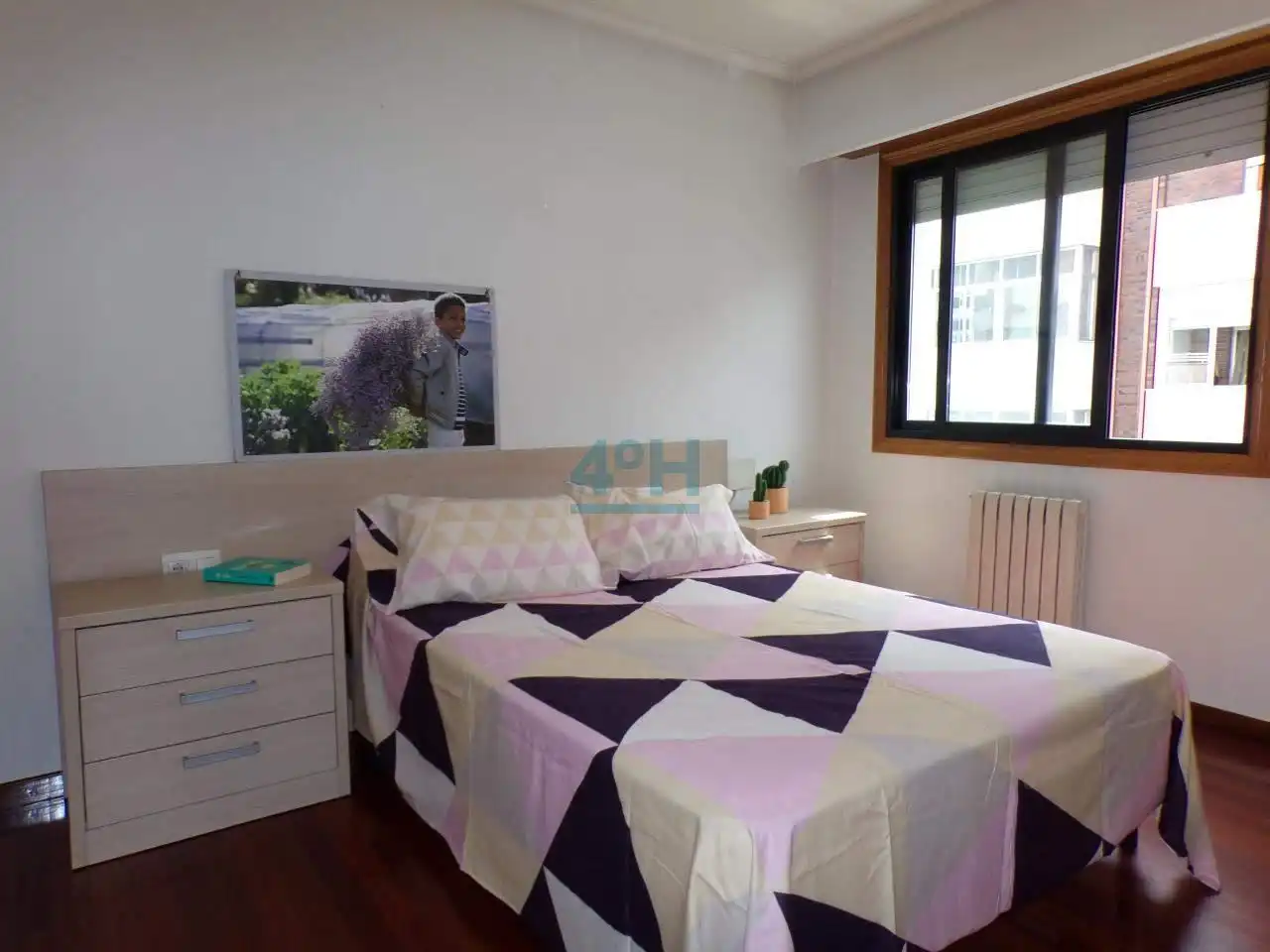 Bedroom of Apartments for rent in Ourense Capital   with Heating and Furnished