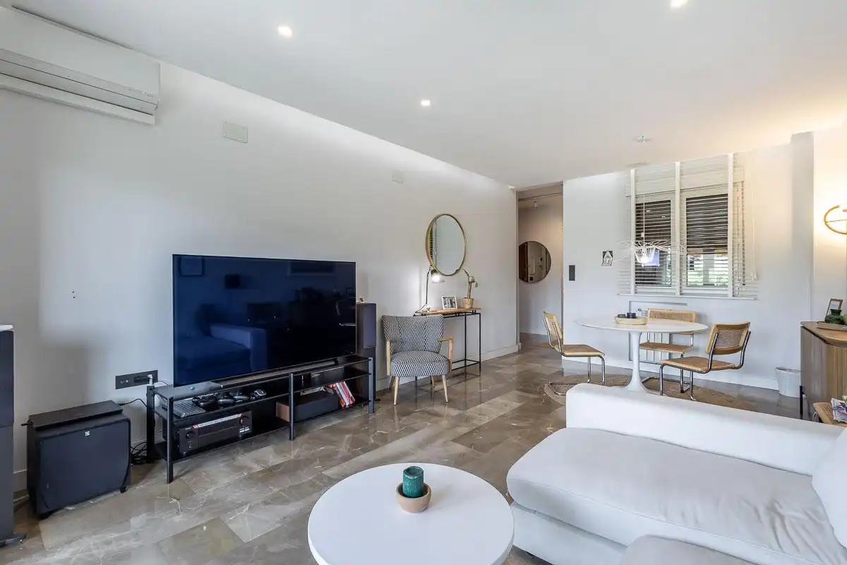 Wohnzimmer von Wohnung zur Miete in Granada mit Heizung und Terrasse
