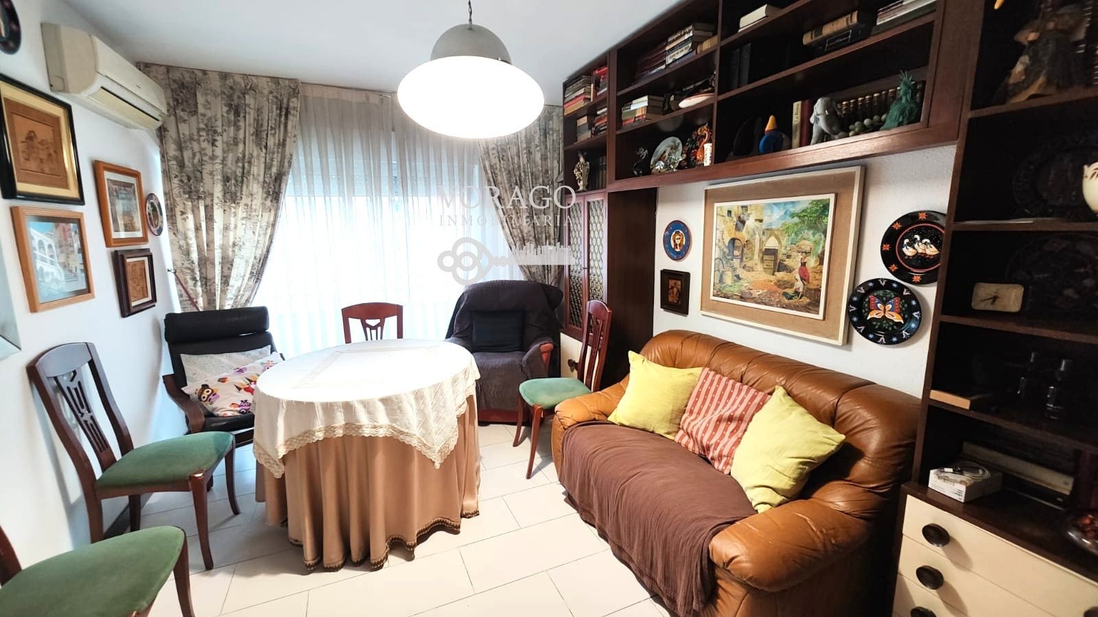 Sala de estar de Piso en venta en  Madrid Capital con Aire acondicionado