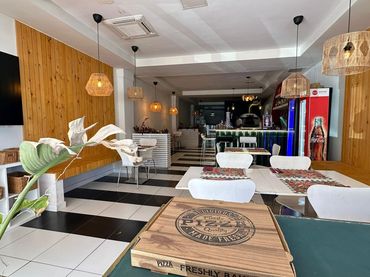 Local comercial en traspaso en Calle Calle Dalias