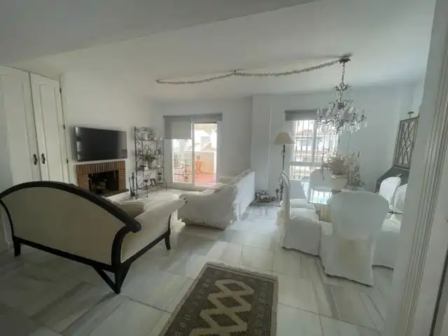 Living room of Attic for rent in Marbella  with Air Conditioner, Terrace and Furnished