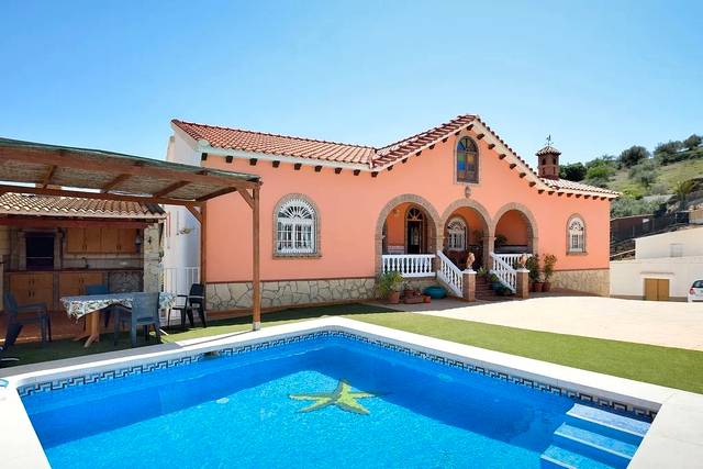 Casa-chalet en Venta en Calle las Coberteras en Viñuela