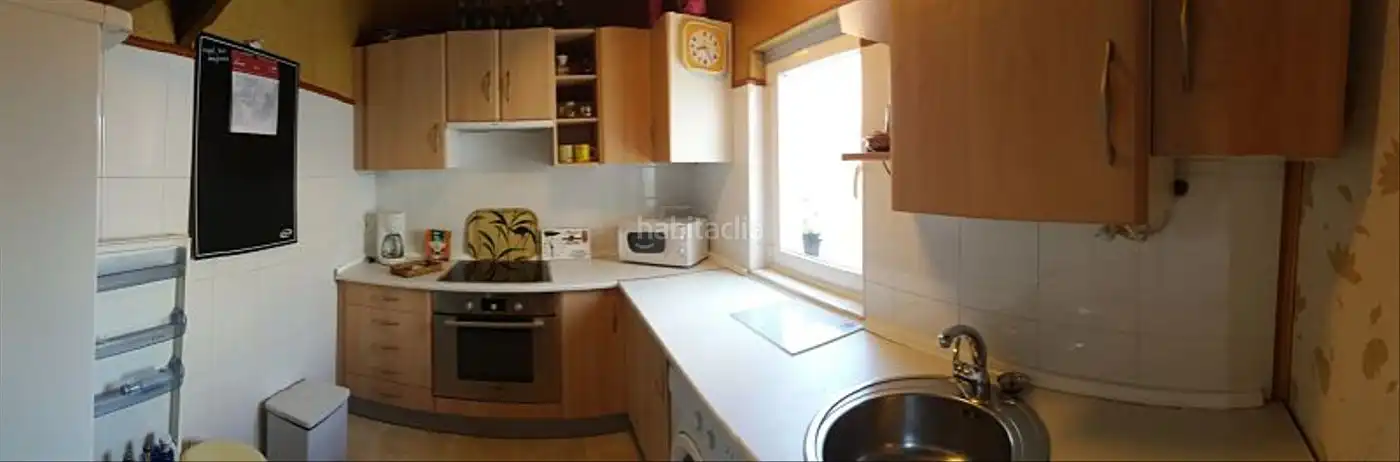 Apartament amb ascensor de lloguer a Calle Sampiro 11
