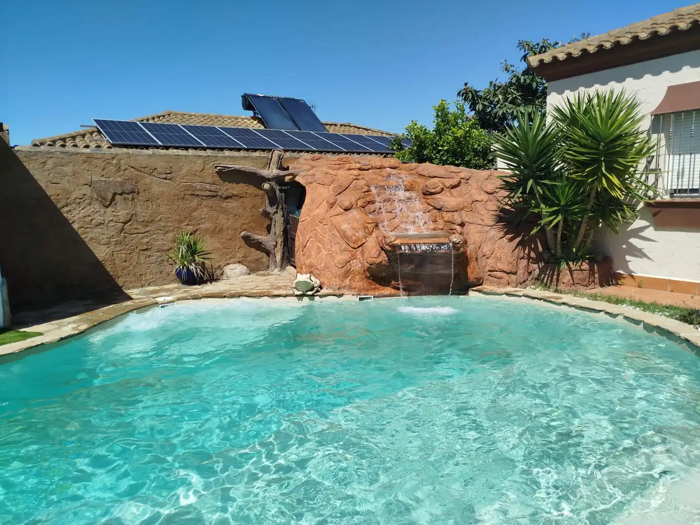 Piscina de Casa o xalet en venda en Chiclana de la Frontera amb Aire condicionat, Traster i Piscina