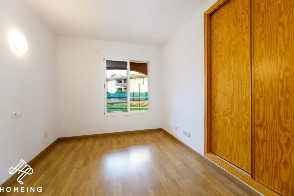 Habitación de Planta baja en venta en Llucmajor con Aire acondicionado, Jardín privado y Parquet