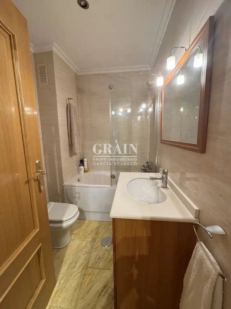 Appartamento con terrazza in vendita a Centro, imagen 17