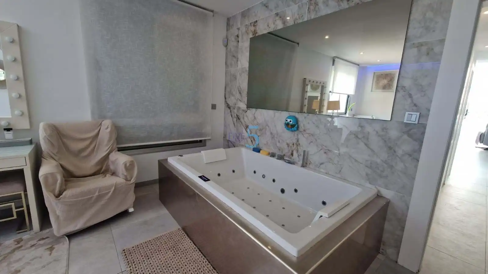 House with terrace for sale in Calle Venezuela, imagen 17