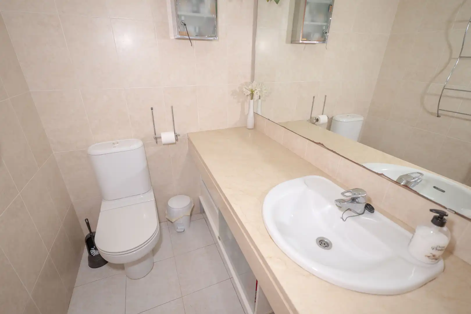 Baño de Piso en venta en El Ejido con Aire acondicionado, Terraza y Trastero