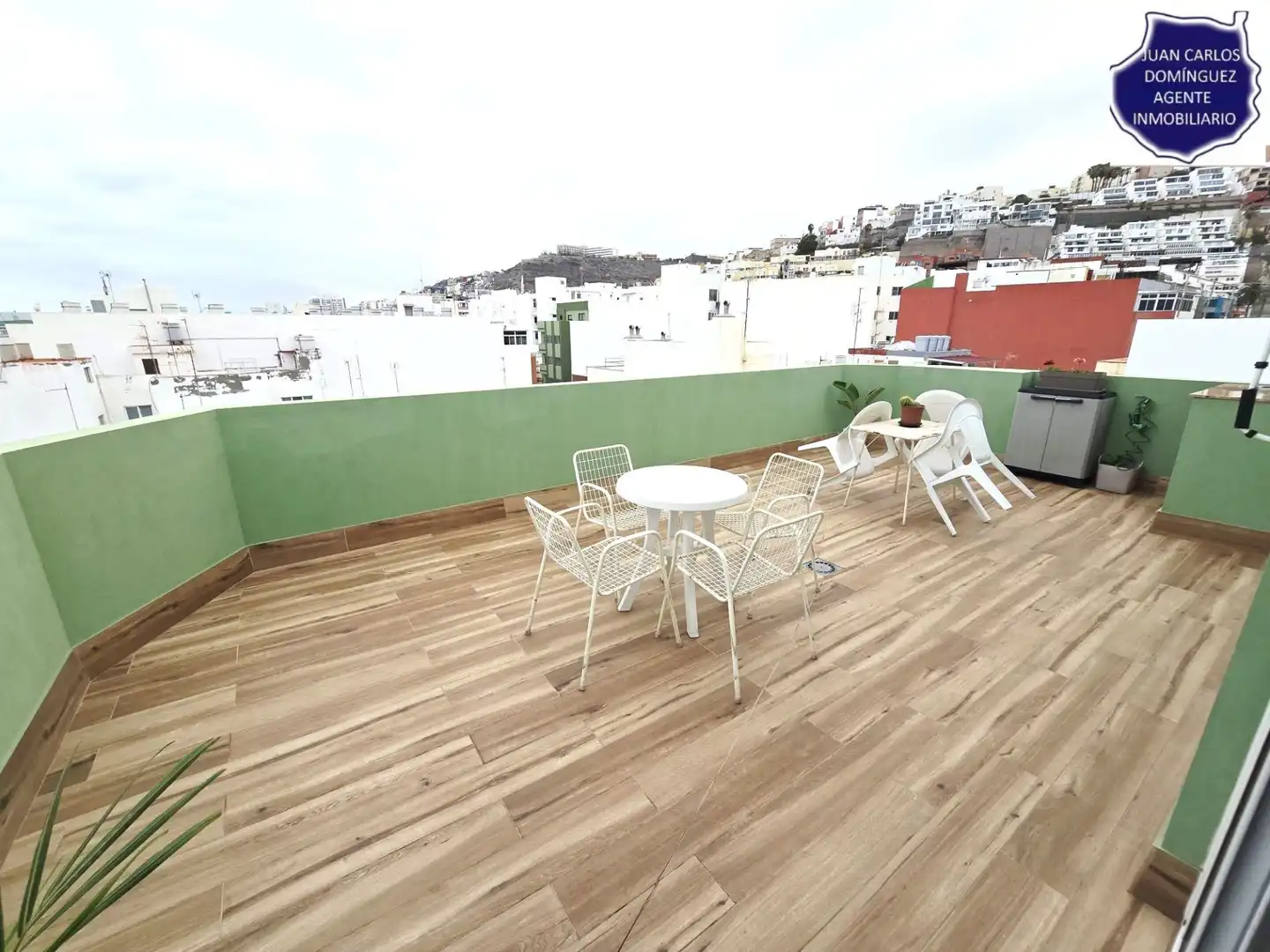 Terrassa de Apartament de lloguer en Las Palmas de Gran Canaria amb Terrassa i Moblat