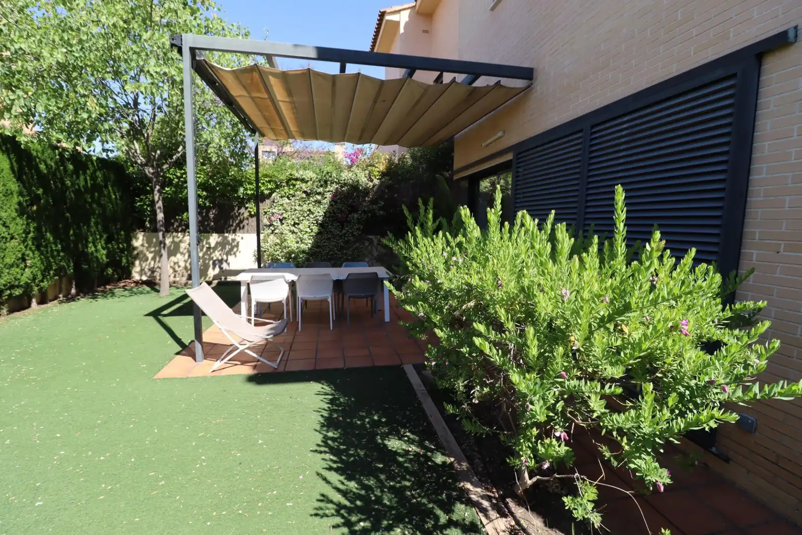 Terraza de Casa o chalet de alquiler en Paterna con Aire acondicionado, Calefacción y Jardín privado