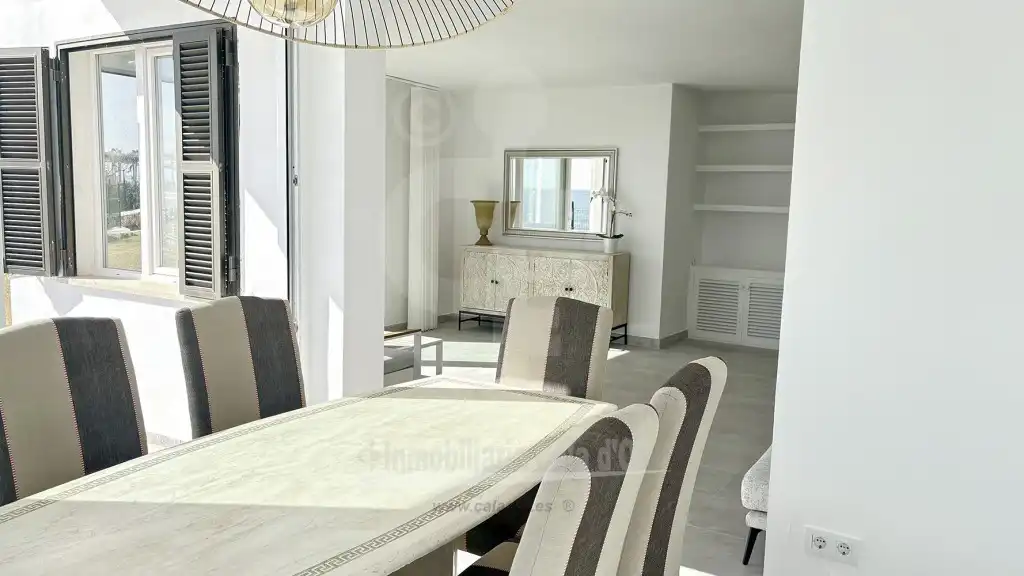 Esszimmer von Wohnungen zum Verkauf in Santanyí mit Klimaanlage, Privatgarten und Terrasse