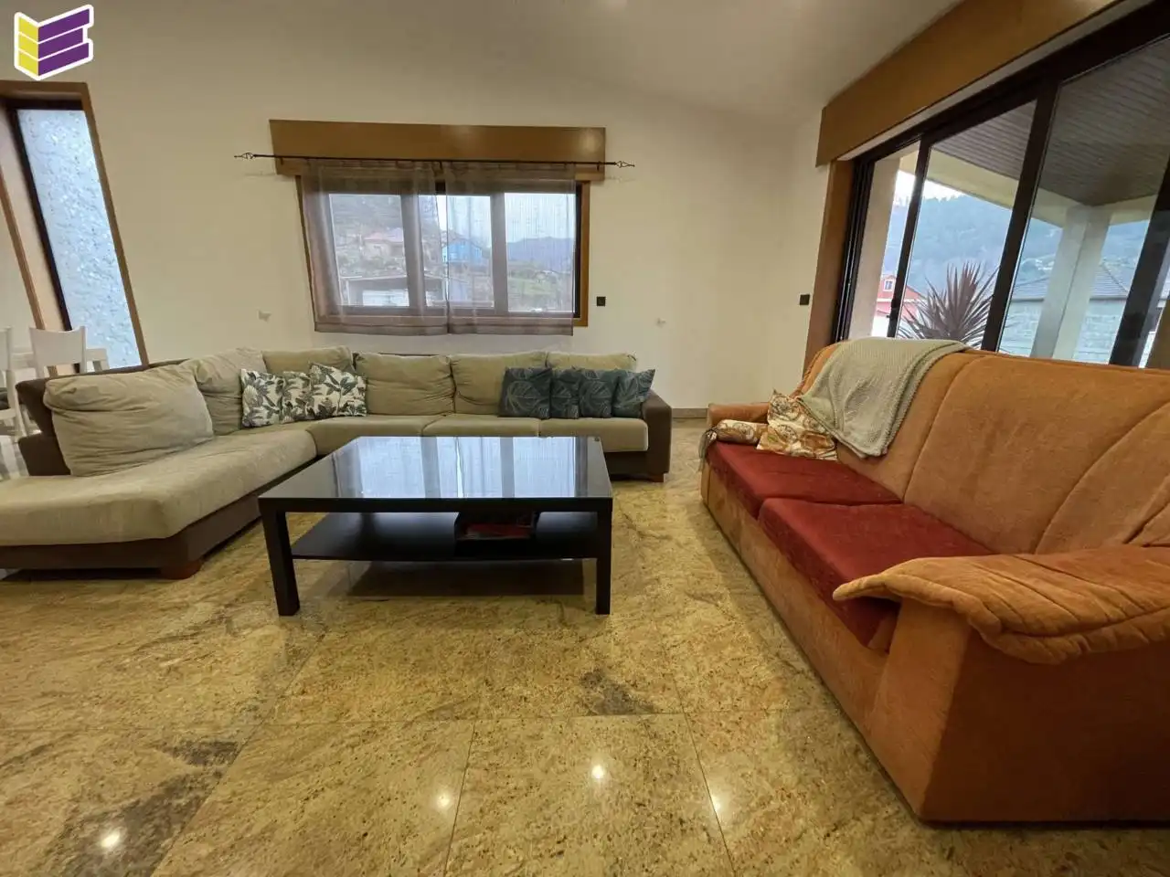 Sala de estar de Casa o chalet en venta en Salceda de Caselas con Calefacción, Terraza y Piscina