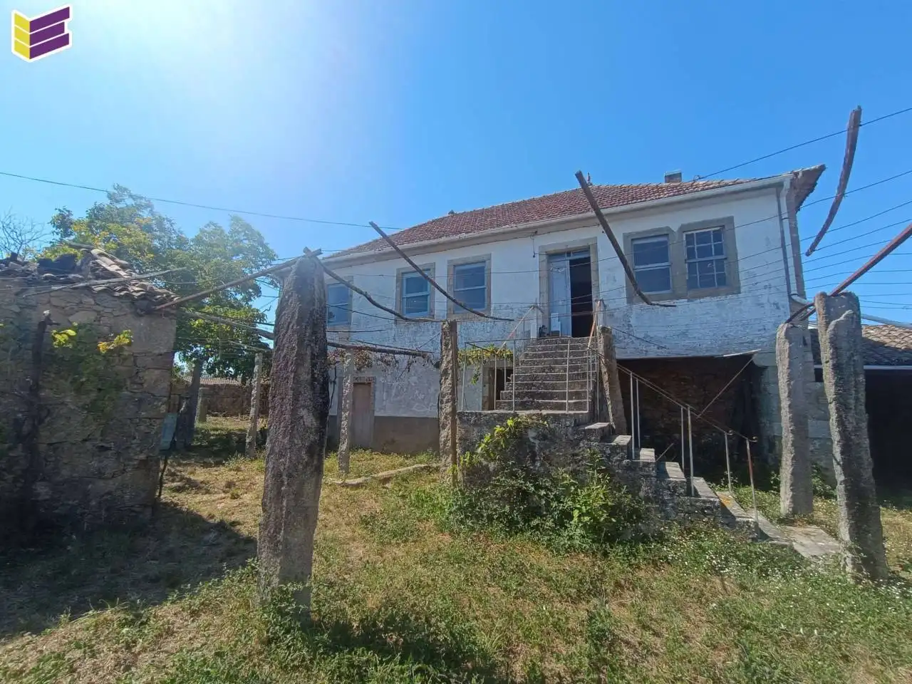 Casa con jardín en venta en Calle A Aldea