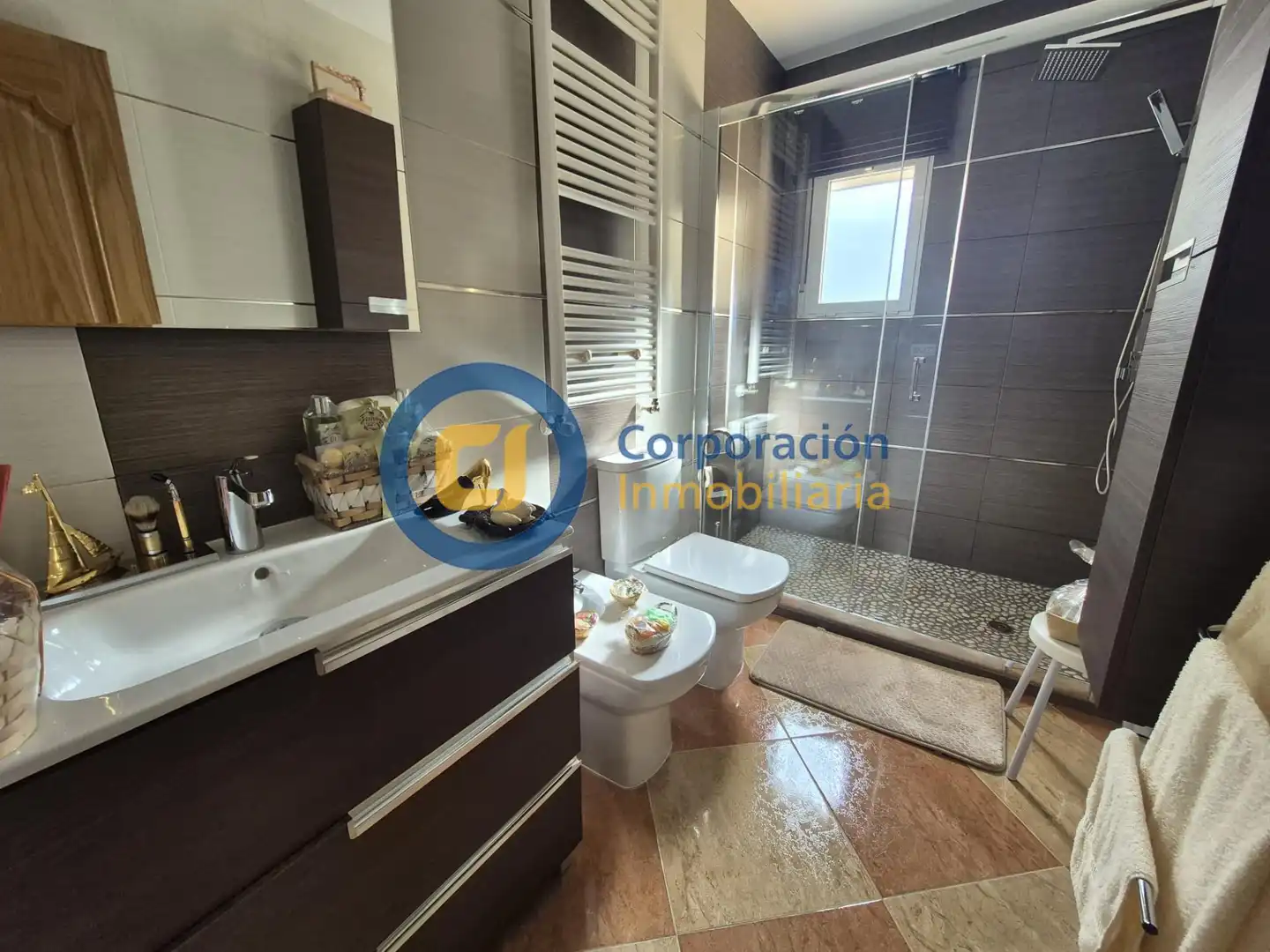 Baño de Piso en venta en Lorca