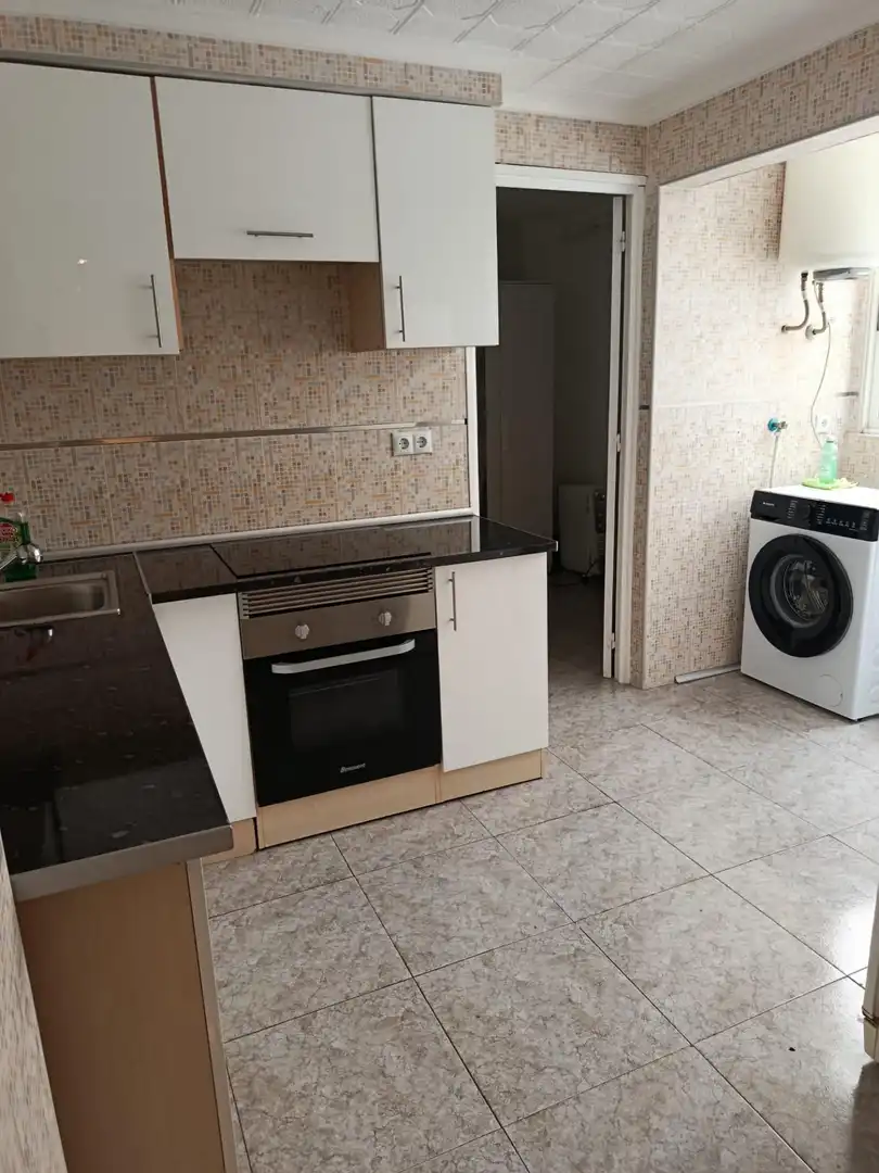 Cocina de Piso en venta en Elche / Elx con Aire acondicionado, Calefacción y Amueblado
