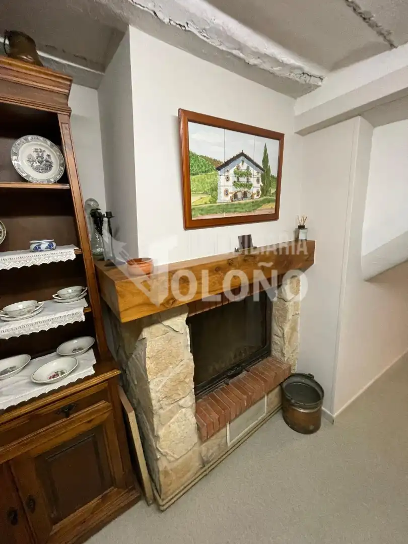 Casa aparellada amb jardí en venda a Calle Labradores 14, imagen 7