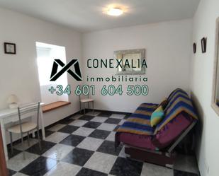 Living room of Flat for sale in Olvera