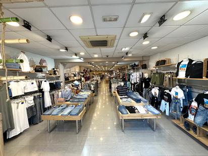 Premises to rent in Terrassa  with Air Conditioner, Heating and Internet