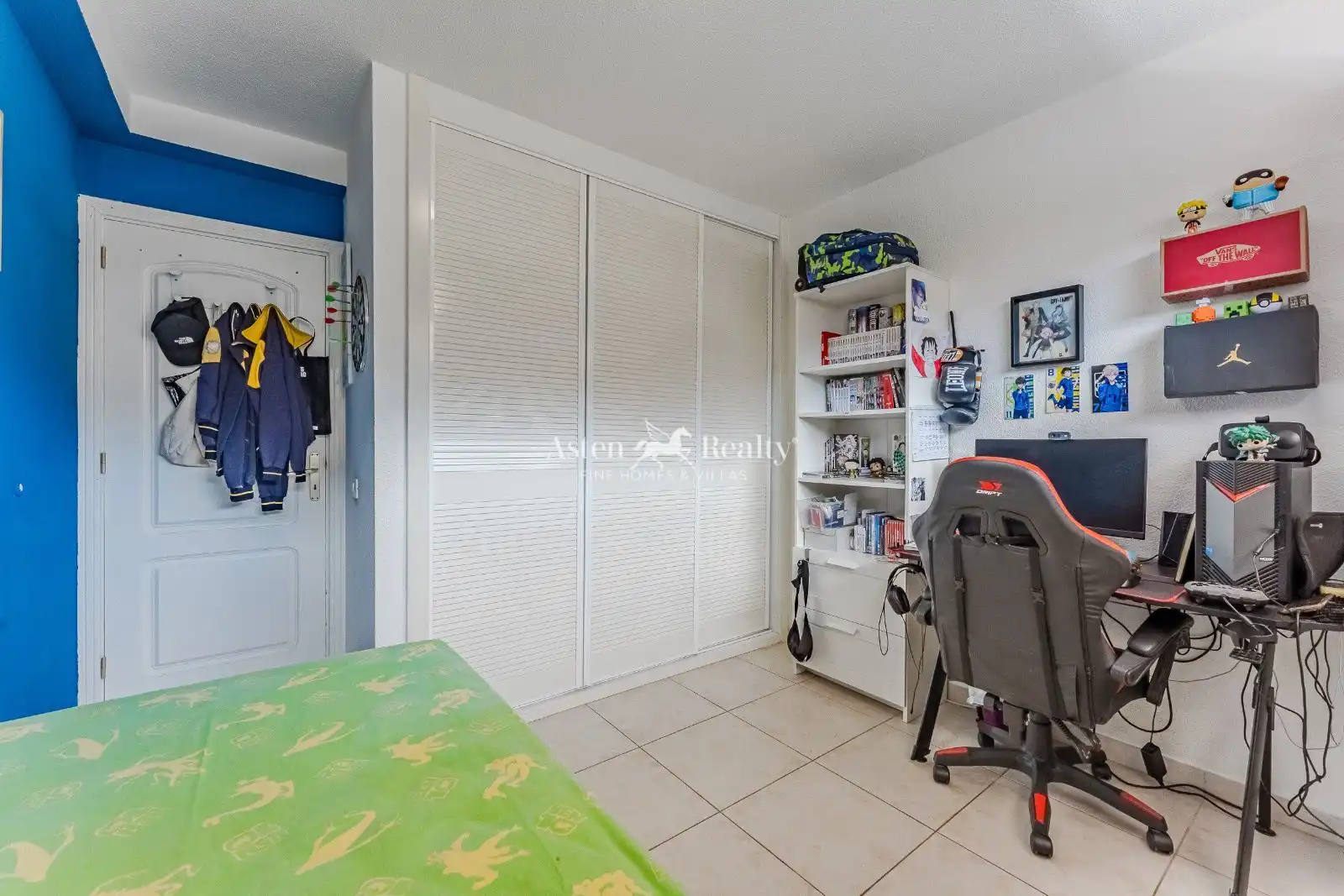 Bedroom of Attic for sale in Adeje  with Terrace, Storage room and Swimming Pool