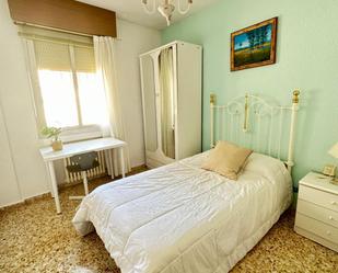 Apartament per a compartir a Ensanche - Franciscanos