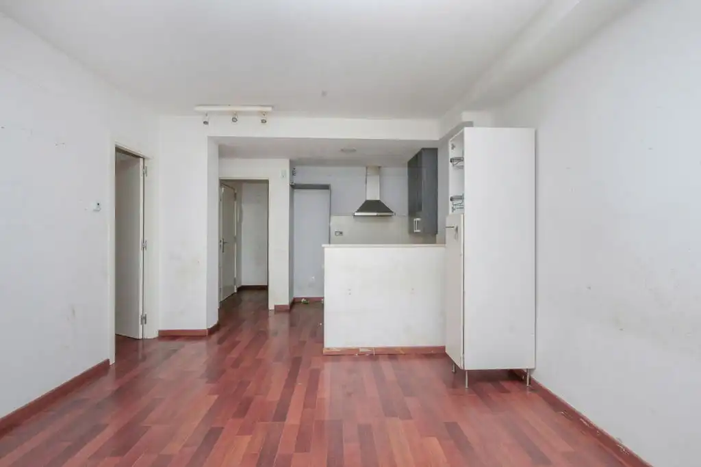 Flat for sale in C/ Almería, Egara