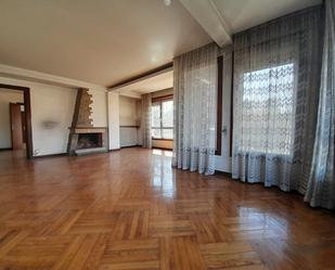 Living room of Flat for sale in Olot  with Heating, Storage room and Balcony