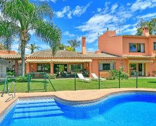 Jardí de Casa o xalet en venda en Marbella amb Aire condicionat, Calefacció i Jardí privat