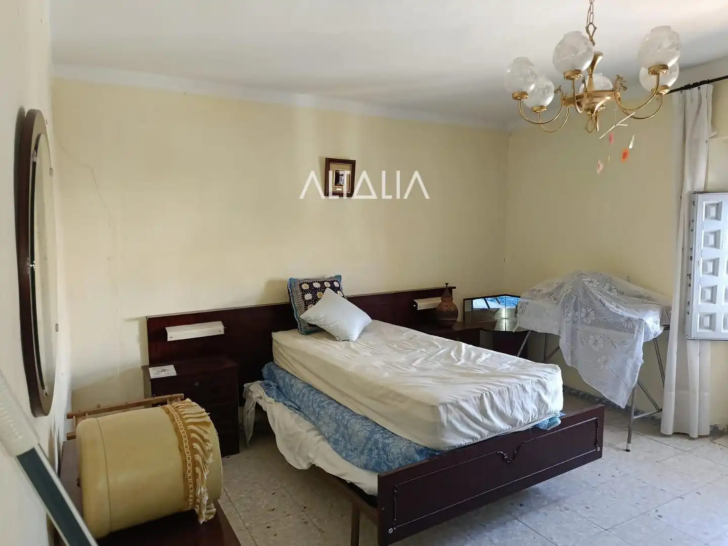 Habitación de Casa o chalet en venta en Huete con Trastero y Amueblado