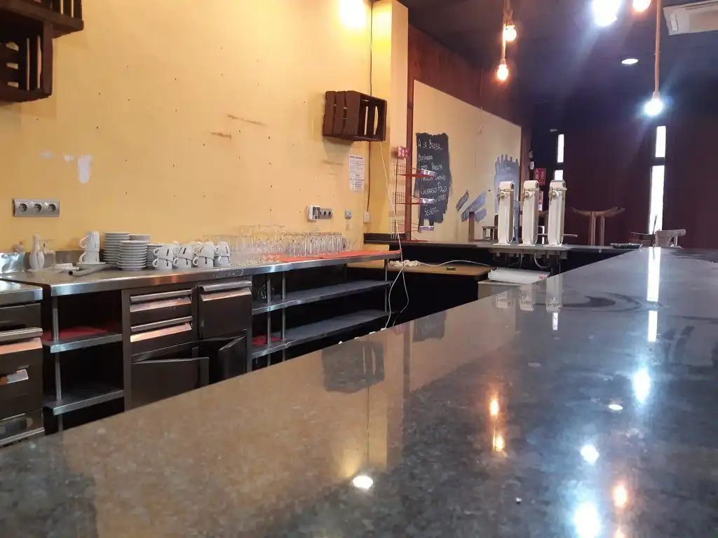 Commercial properties for sale in Cunit  with Air Conditioner