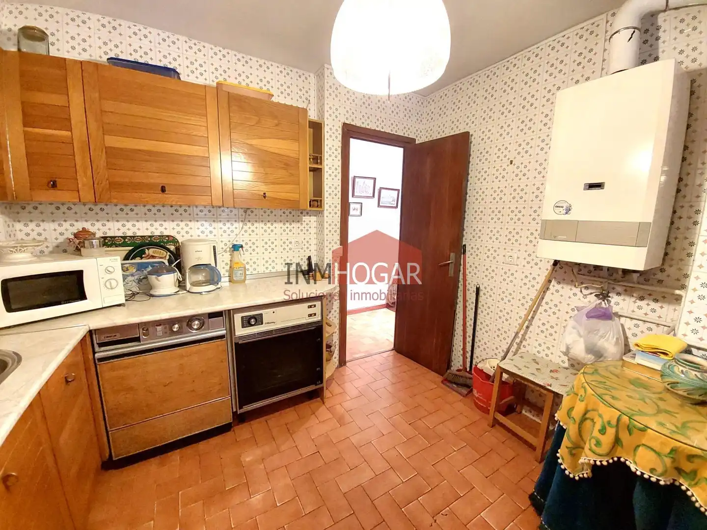 Cocina de Piso en venta en Arévalo con Calefacción, Parquet y Amueblado