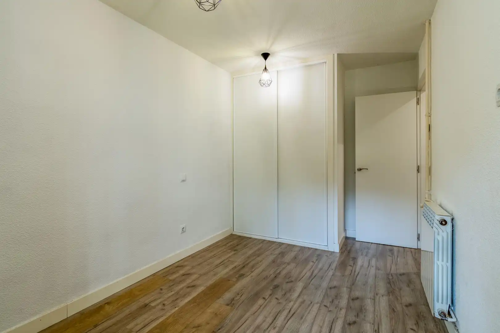 Apartamento de alquiler en 8 Calle Valderrobres #2, Canillejas