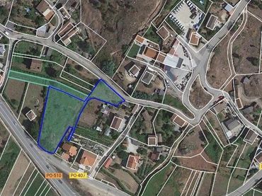 Terreno residenziale in vendita a Lugar