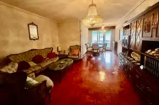 Sala de estar de Piso de alquiler en León Capital  con Calefacción, Parquet y Terraza
