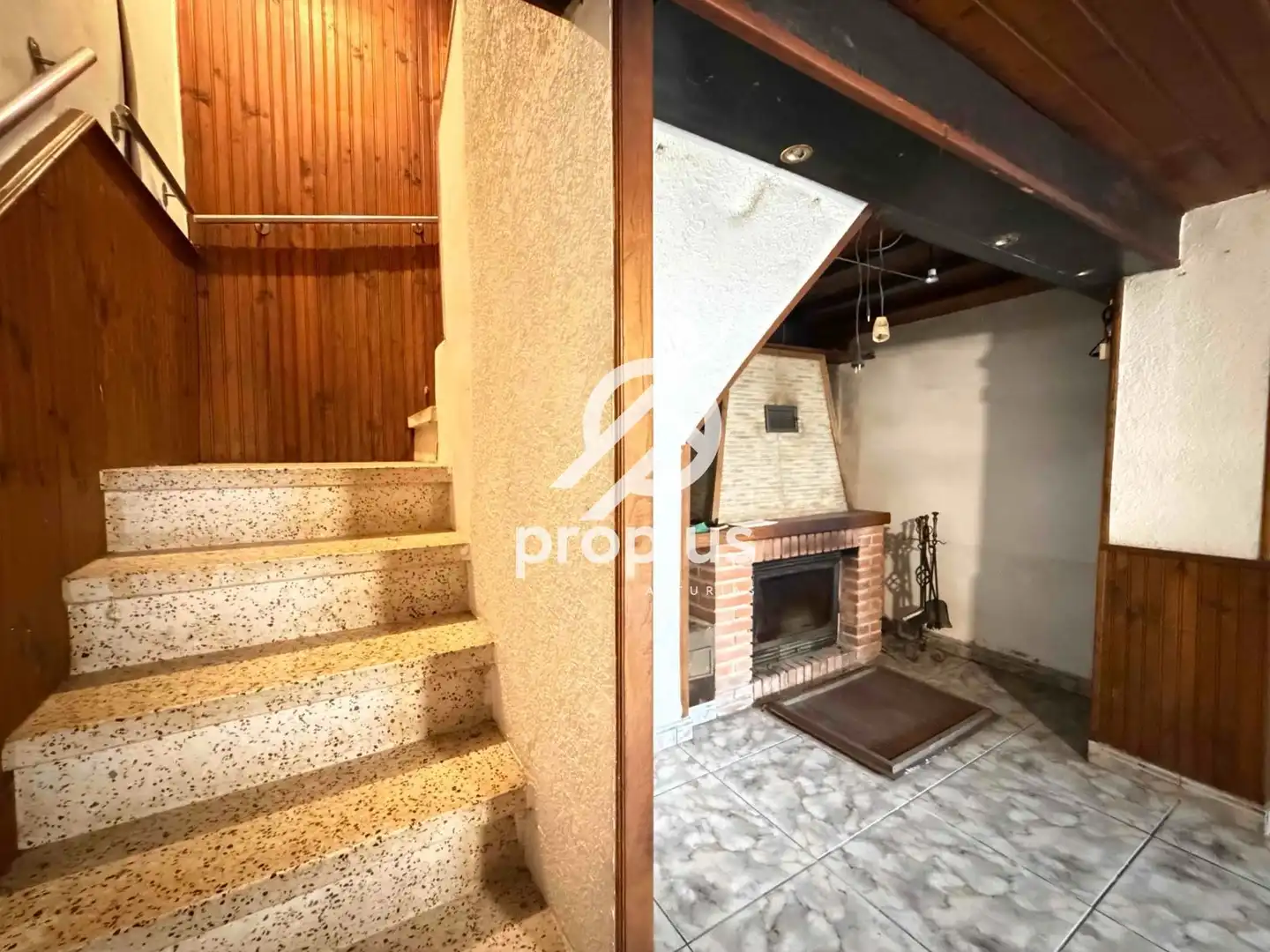 Casa adosada en venda en Llanes amb Calefacció, Terrassa i Traster