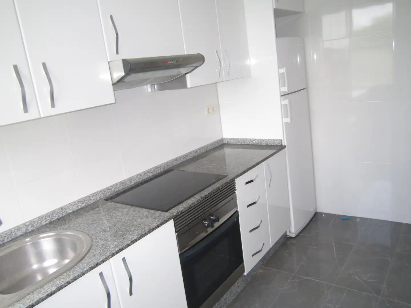 Kitchen of Flat for rent in Ferrol  with Heating, Furnished and Washing machine
