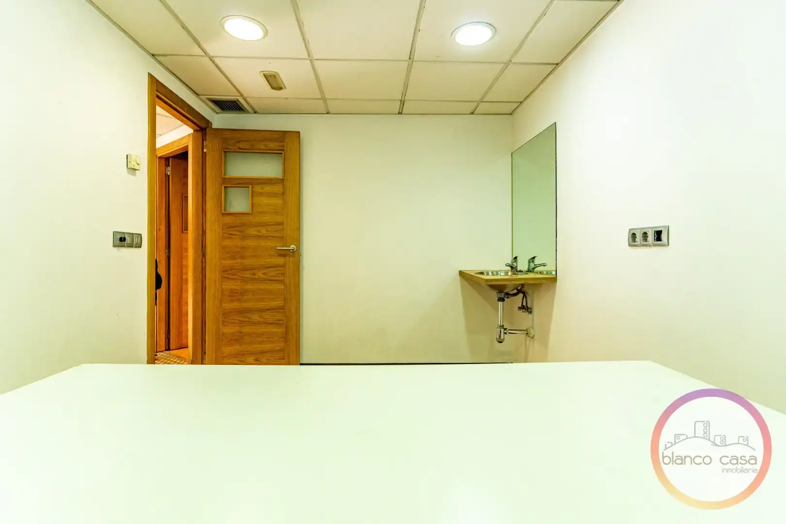 Local comercial en venda a Carballo, imagen 21