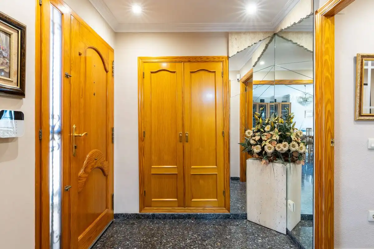 Casa adosada en venta en Alaquàs con Aire acondicionado, Calefacción y Terraza