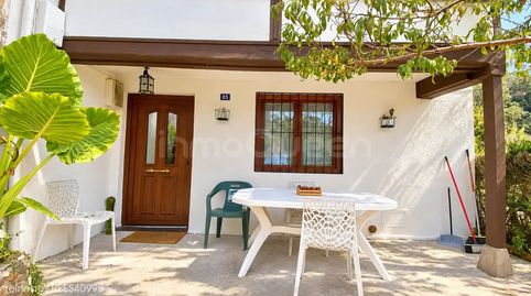 Foto 4 de Casa adosada en venta en Peñamellera Baja, Asturias