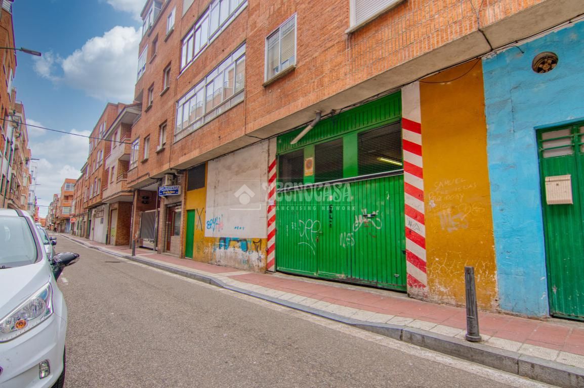 Vista exterior de Pis en venda en Valladolid Capital amb Aire condicionat, Calefacció i Parquet