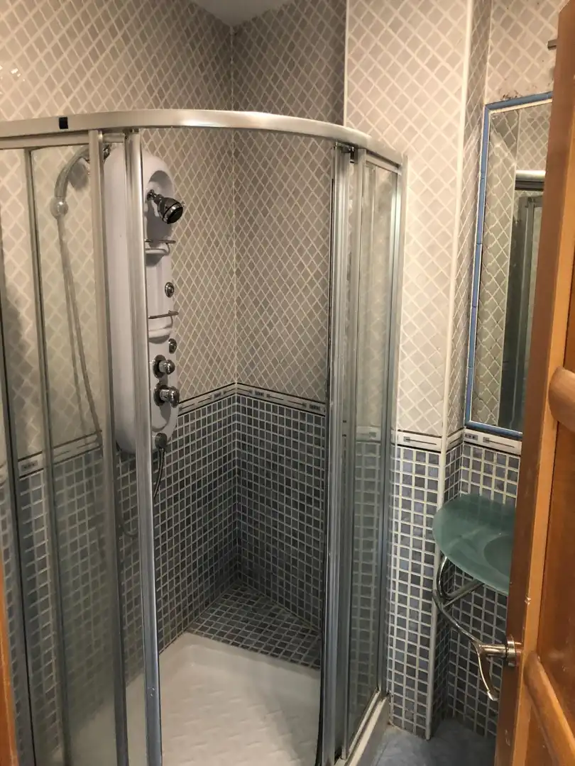 Baño de Casa adosada en venta en Camas con Aire acondicionado, Calefacción y Terraza