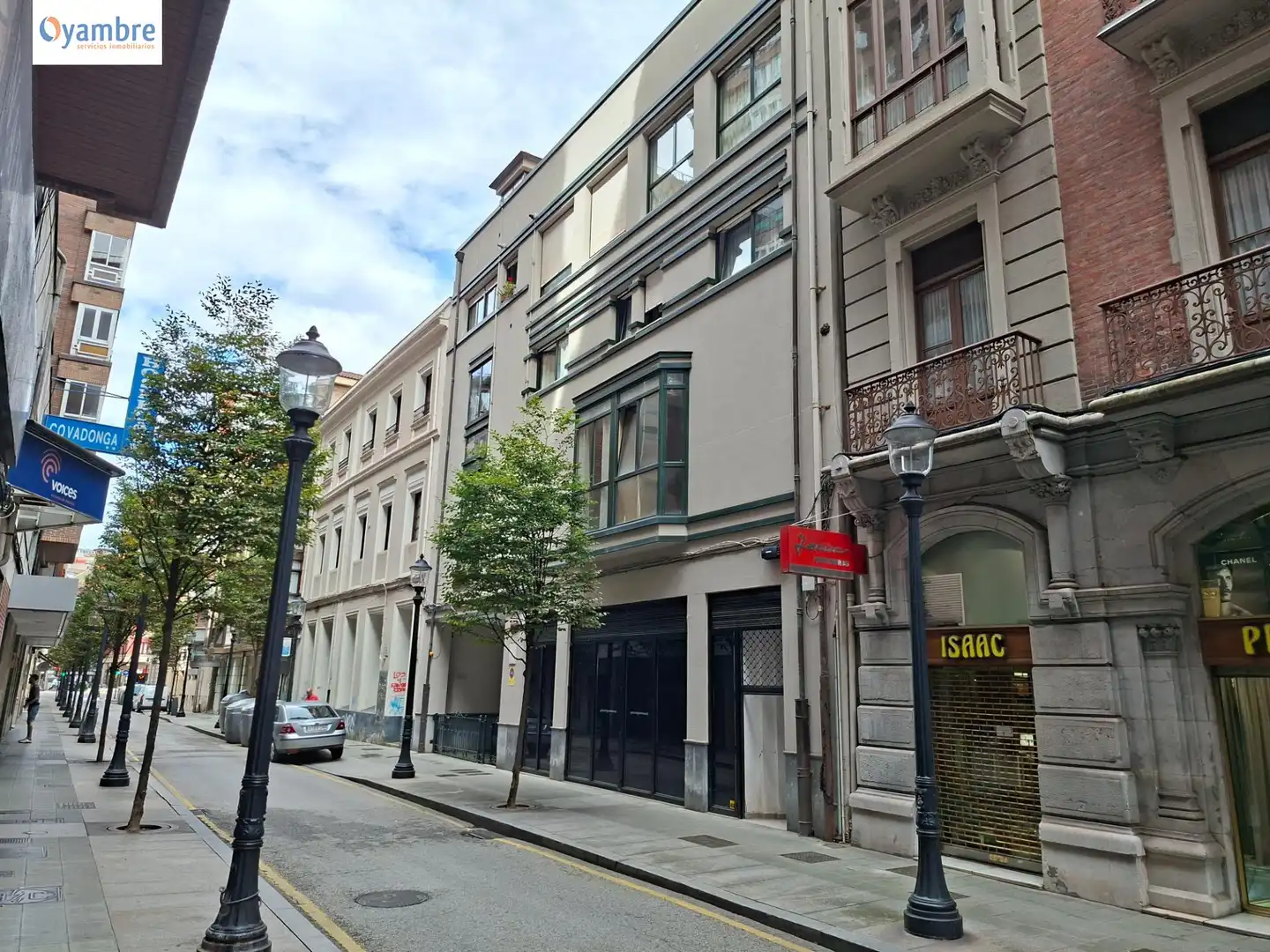 Pis amb terrassa en venda a Calle LIBERTAD 13