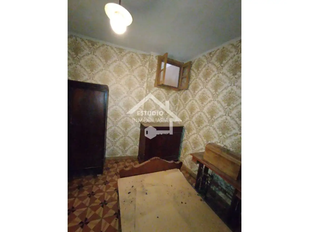 Houses for sale in Viana