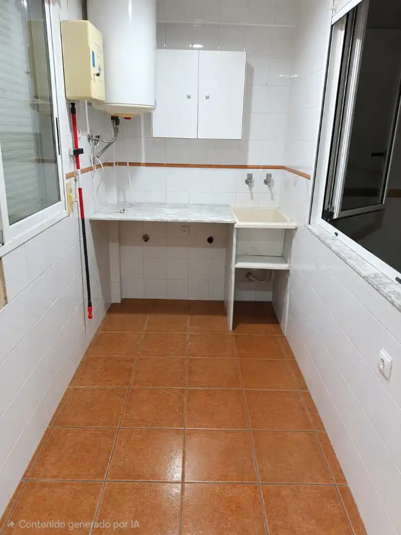 Flat with balcony for sale in Sant Josep - Zona Hospital, imagen 7