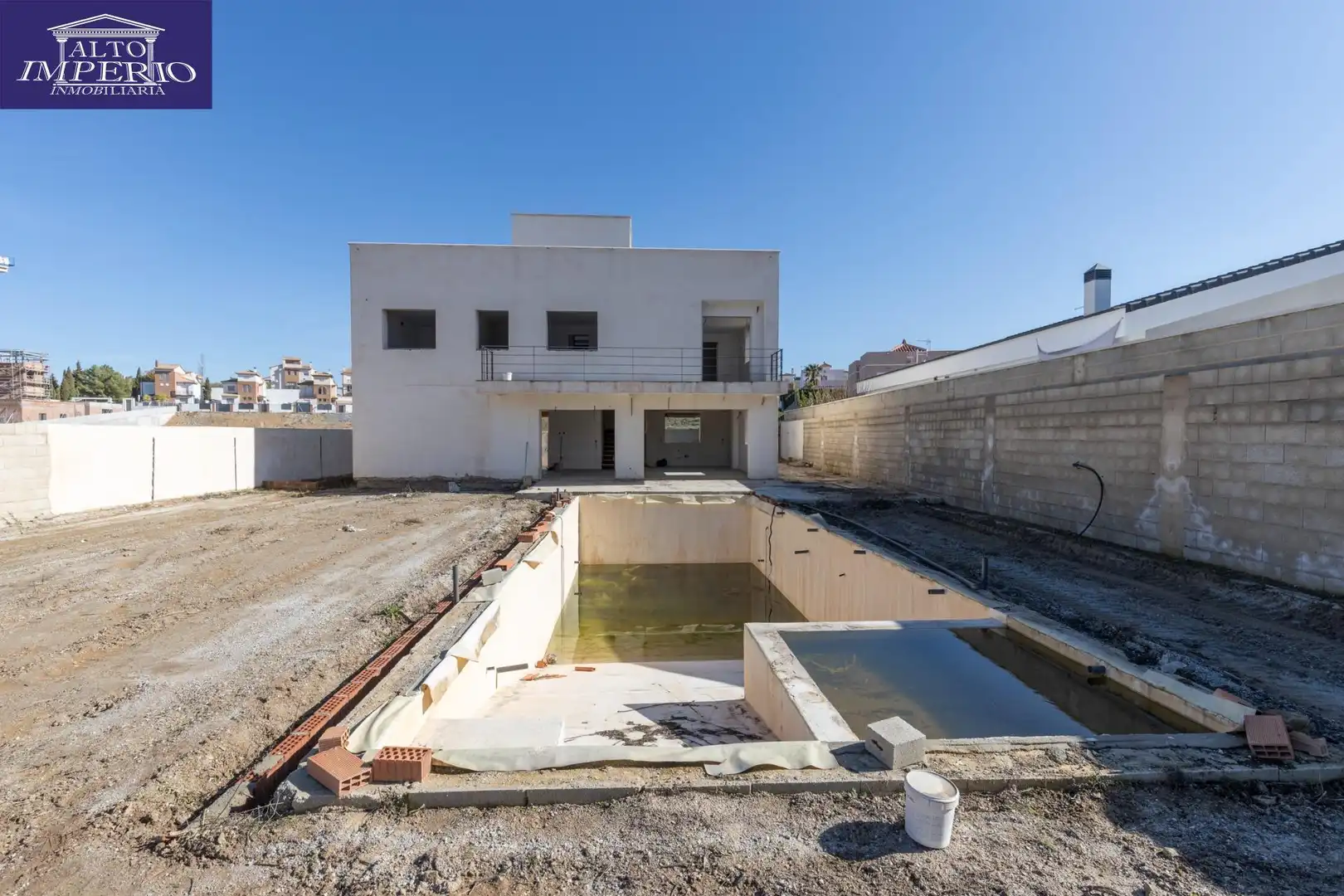 Detached house with terrace for sale in Calle Puntal de las Siete Lagunas 18, imagen 2
