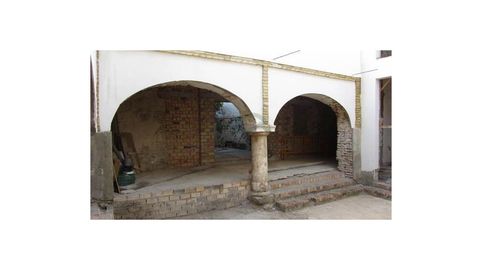 Casa Histórica, Parcialmente Renovada