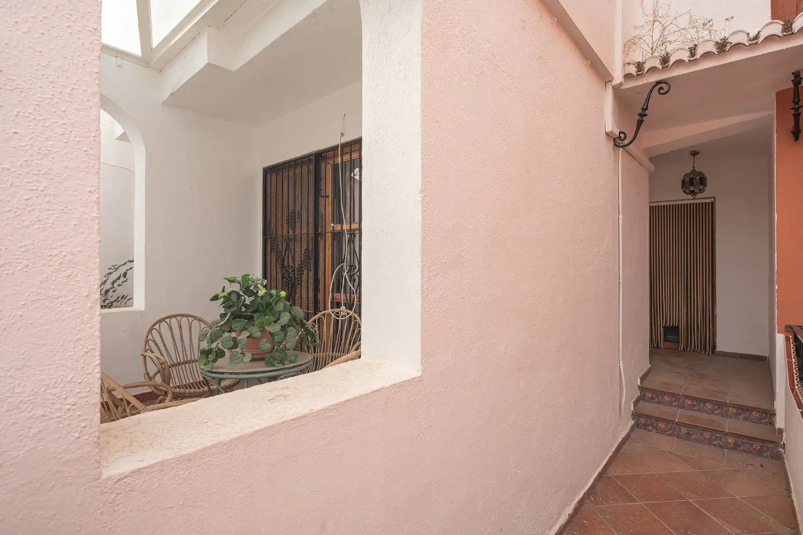 Balcony of Houses for sale in Genil